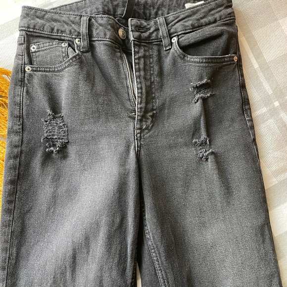 H&M DARK GREY JEANS - Picture 2 of 6